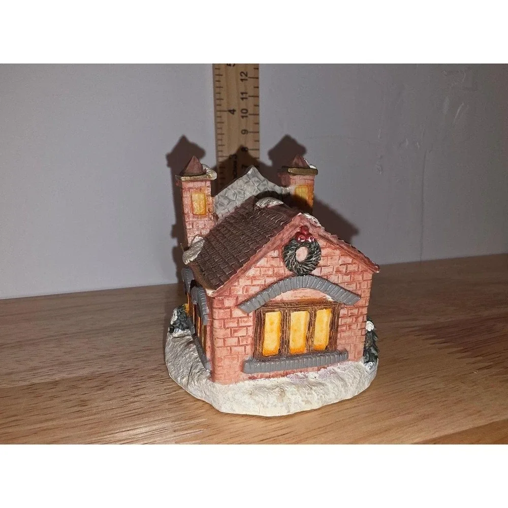vintage Winsor Collection miniature church figurine towers and carolers